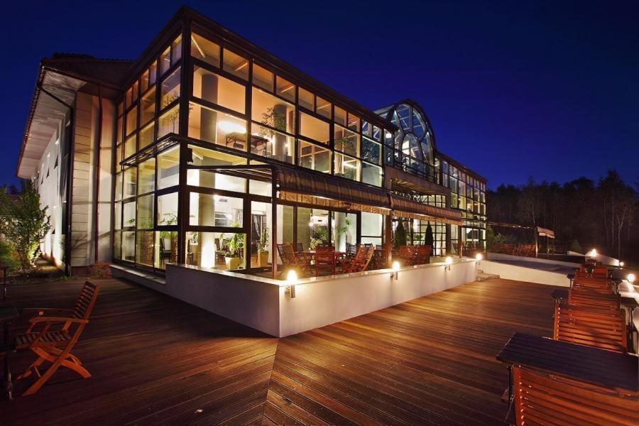 Glass Residence Otwock Exteriör bild